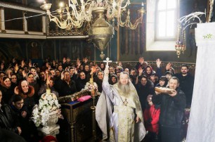 Румыноговорящие парафии УПЦ на Буковине подтвердили верность Митрополиту Онуфрию