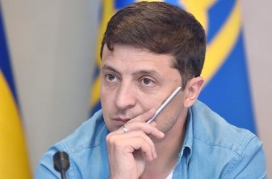 Зеленский упростил предоставление украинского гражданства