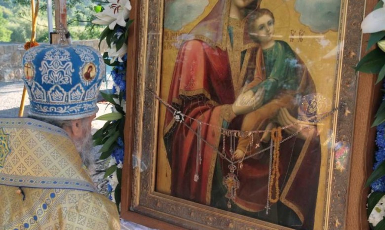 В Киев прибыла чудотворная икона Божией Матери «Страстная»