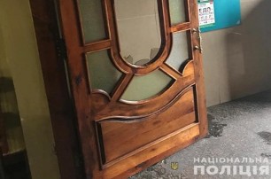 В Кривом Роге неизвестные взорвали петарды в соборе УПЦ