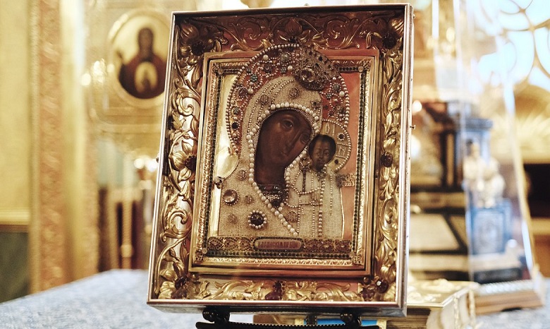 Сегодня верующие УПЦ празднуют день явления Казанской иконы Богородицы