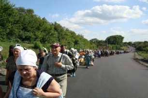 Из Каменец-Подольского 40 тысяч верующих УПЦ за неделю пройдут 250 км в Почаевскую лавру