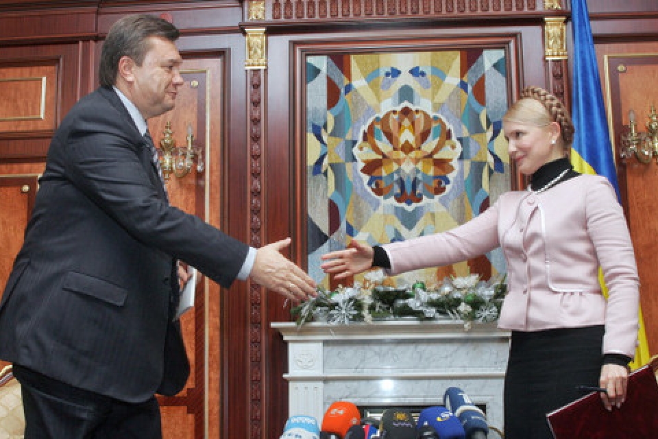 «Регионалы» хвалят Тимошенко