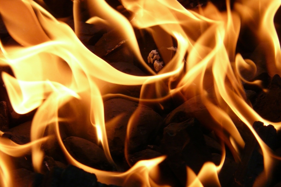 3 человека погибли в результате пожара в Днепропетровске