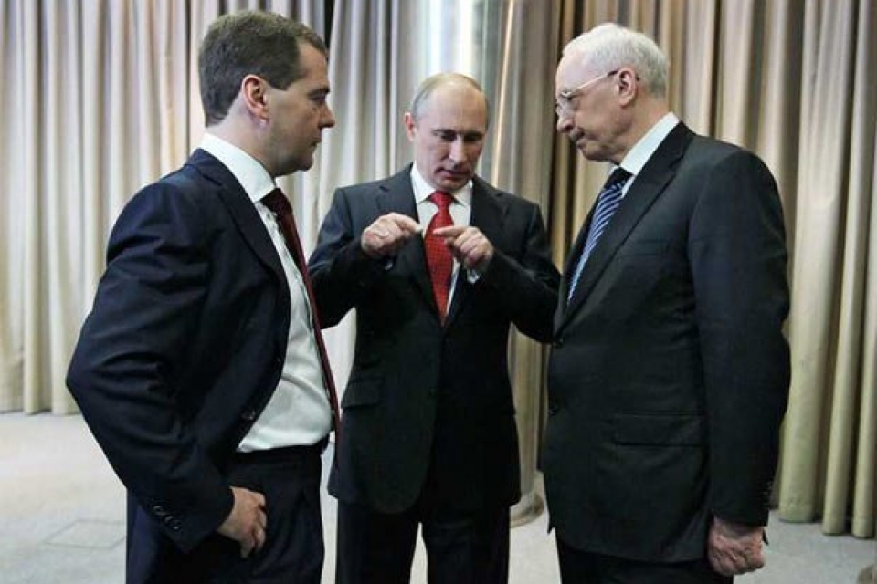 Азаров и Медведев готовят почву для встречи Януковича и Путина