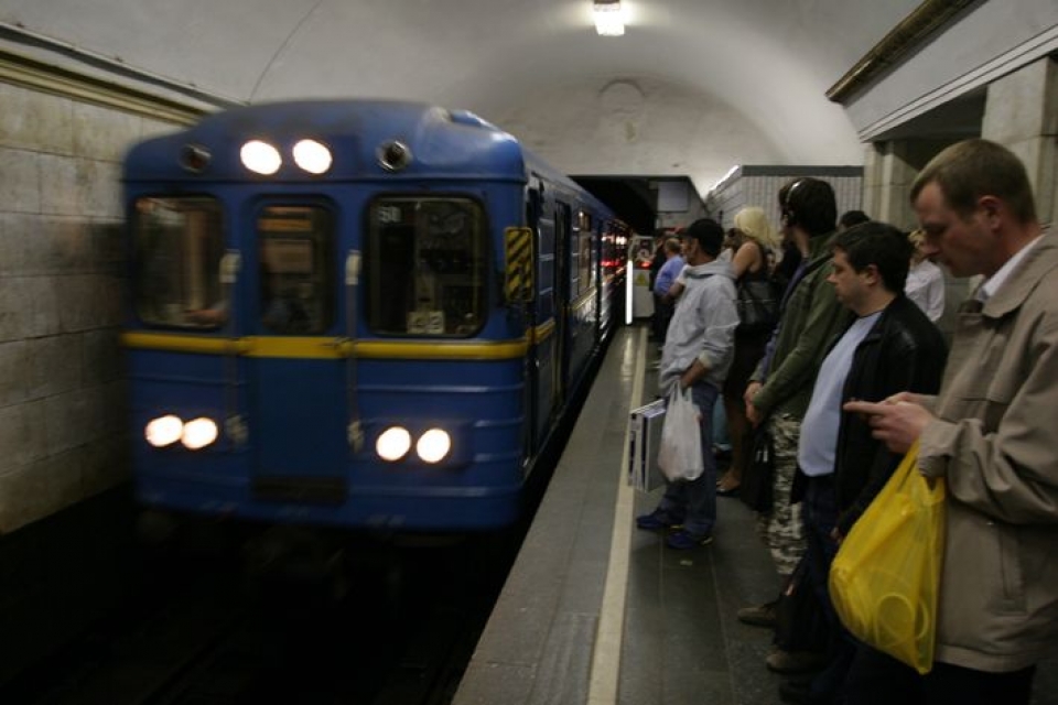 В Киеве запустят больше поездов метро на годовщину Крещения Руси