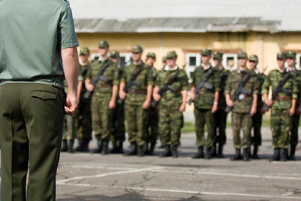 Российских военных обяжут петь гимн, чем бы они ни занимались