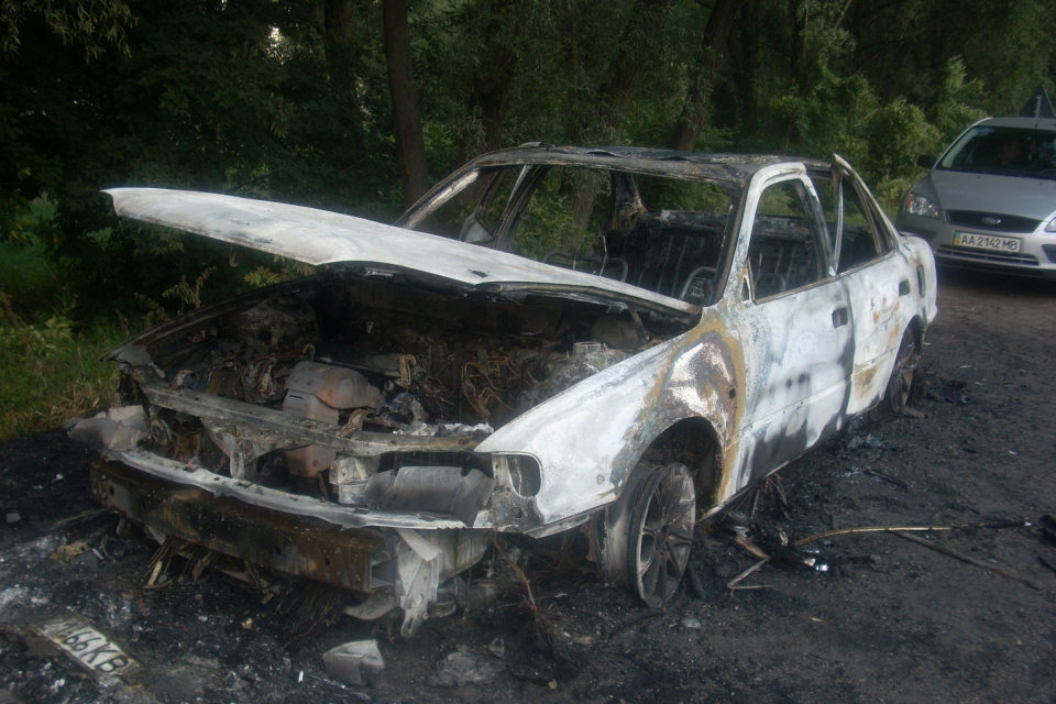 На трассе под Киевом сгорела «Тойота»