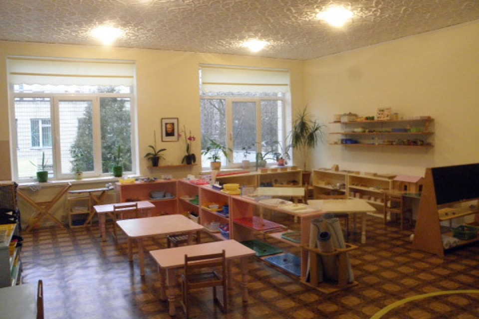Новый киевский садик остался со старыми плитами