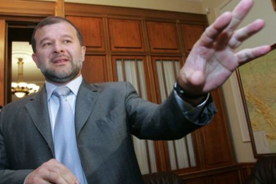 Балога требует ручку Януковича