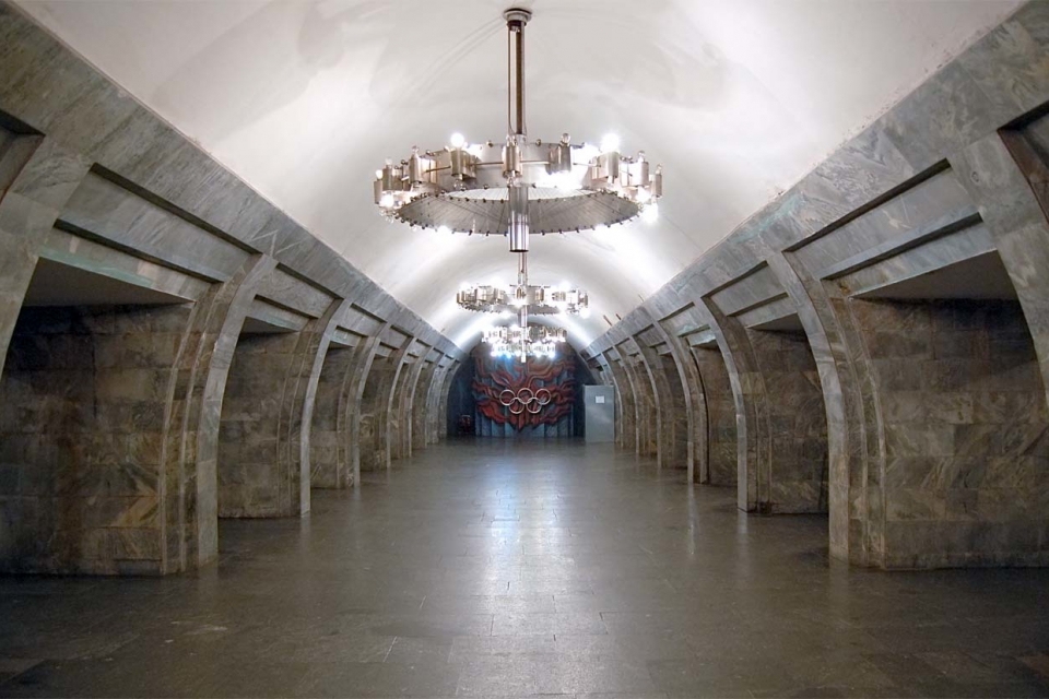 Станцию метро «Олимпийская» закроют из-за матча «Динамо» и «Карпат»