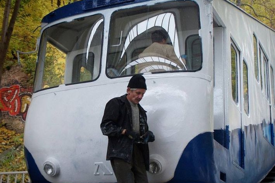 Киевский фуникулер запустили после реконструкции
