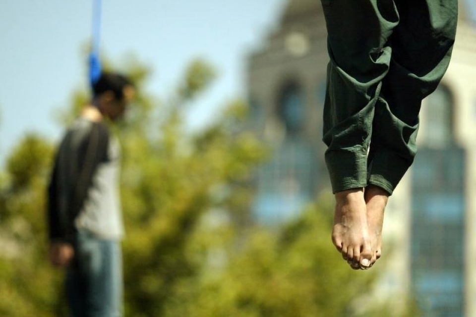 В Иране выжившего после повешения преступника вылечат, чтобы повесить еще раз