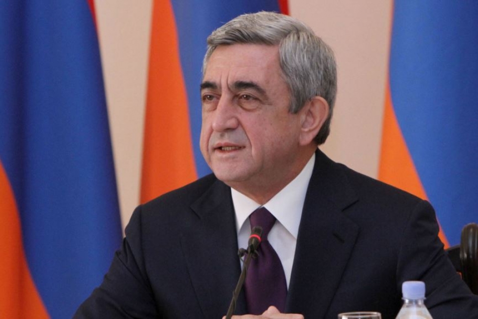Парламент Армении втрое повысил зарплату президента