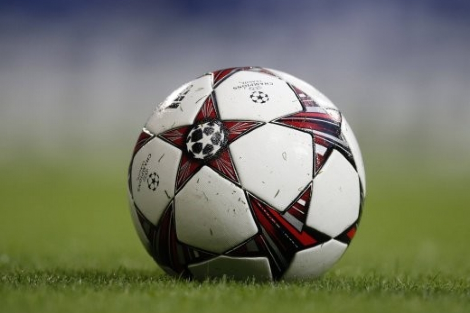Мерзляки из «Атлетико» набрали 600 кг теплых вещей на матч против «Зенита»