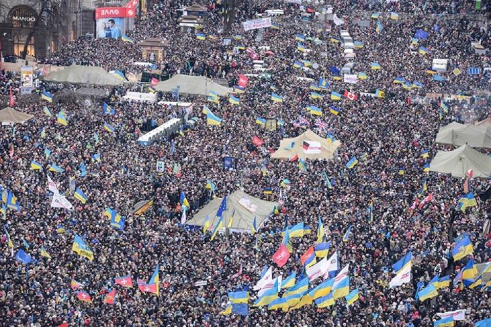Со львовского Евромайдана в Киев приехало 60 человек