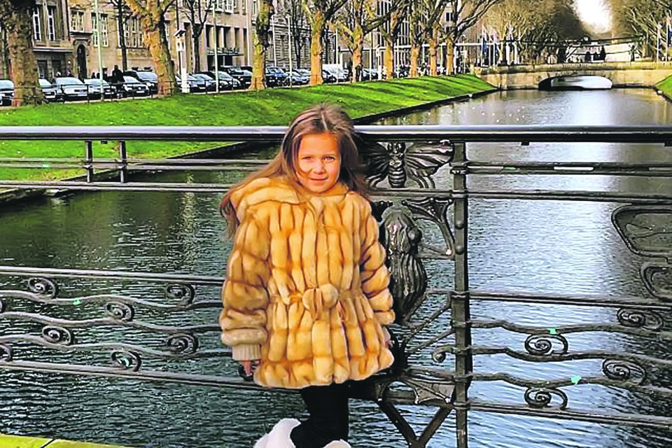 Андрей Воронин купил пятилетней дочке норковую шубу