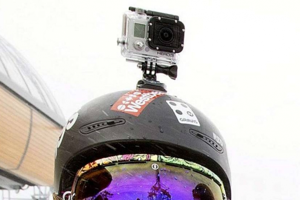 Немецкая полиция изучит записи с видеорегистратора на шлеме Шумахера