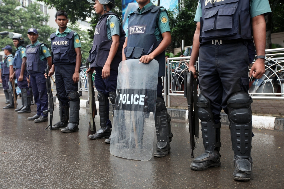 В Бангладеш в день выборов погибли 13 человек