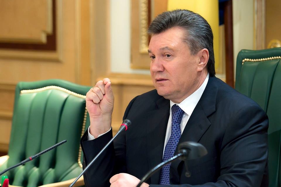 Янукович потребовал от Азарова ускорить принятие Госбюджета-2014