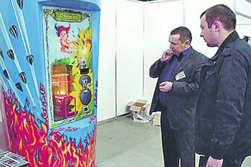 В Киеве установят автоматы, продающие семечки