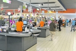 Покупатели в супермаркетах расплачиваются за воровство персонала