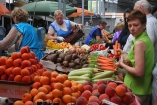 В Киеве разберутся со стихийными рынками