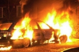 В Черновцах посреди улицы сгорел «инфинити»