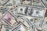 На межбанке наблюдается избыток предложения доллара