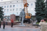 В Новоград-Волынском демонтирован памятник Ленину