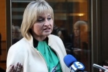 Жена Луценко проголосовала против мобильников для зэков из принципа