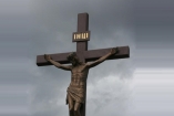 В Днепродзержинске открыли девятиметровую статую Христа Спасителя
