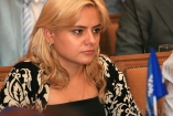 Одесская журналистка не дала местному депутату проголосовать за коллегу