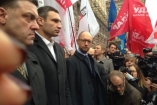 Оппозиция не смогла прорваться на заседание Киевсовета