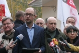 Политолог: оппозиция готова пожертвовать европейской мечтой ради Тимошенко