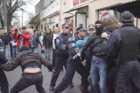 В Одессе «штурмовики Империи» разгромили ларек с наркотиками