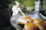 Судя по продажам хлеба в Киеве, на «революции» – 47,3 тыс. чел.