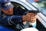 В России полиция со стрельбой задержала водителя, который бежал от НЛО