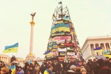 Евромайдан организует себе новогоднюю елку
