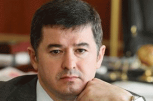Не являясь депутатом,  Павел Балога вышел из фракции Партии регионов