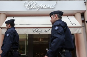 Во французских Каннах похищены украшения на $1 млн