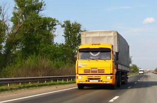Киевсовет запретил грузовикам въезжать в столицу