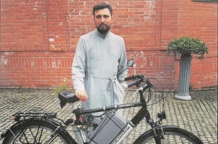 У столичных священников мода на экологический транспорт