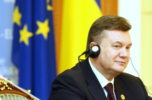 Янукович напомнил европейцам, что у них кризис