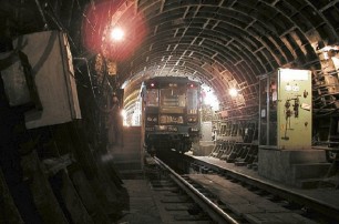 Киевские власти обещают метро на Троещину к 2015 году