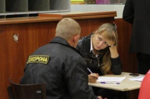 В Харцызске охранники магазина пытали коллегу за «стукачество»