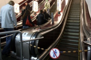 Киевское метро отложило на август начало ремонта эскалаторов на переходе «Площадь Льва Толстого»-«Дворец спорта»