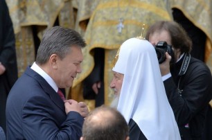 Янукович, Путин и патриарх Кирилл молились в День Крещения Руси