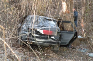 На Донбассе милиционер сбил двух мужчин и скрылся
