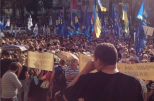 Киевсовет закрыл двери для посторонних
